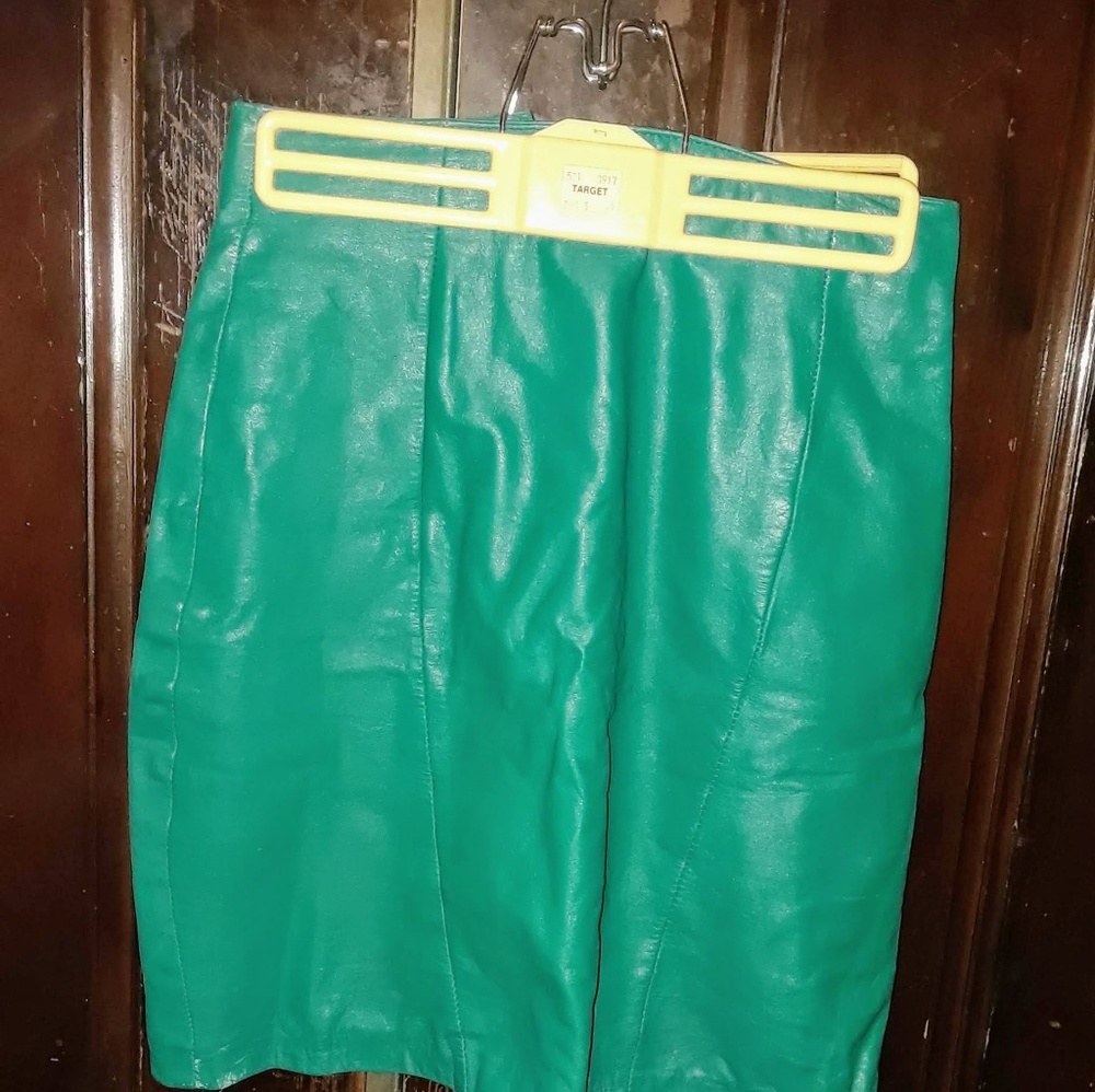 💯% Leather Mini Skirt